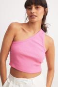 NA-KD Basic Ribbad topp med en axel - Pink