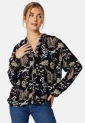 Pieces Jubilee LS Top Black AOP: Flower S