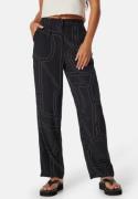 ONLY Onldea Palazzo Pants Black AOP:AOP L/32