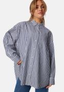 TOMMY JEANS Tjw Ovs Pinstripe Shirt C1g Dark Night Navy / STRIPEST XXS