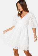 Bubbleroom Occasion 3D Puff Sleeve Dress White XS