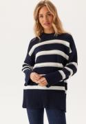 GANT Striped Textured C-neck Evening Blue XS