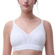 Chantelle BH EasyFeel Wirefree Support Bra Vit nylon C 95 Dam