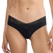 Triumph Trosor Breathe and Lift Smart Hipster Svart X-Small Dam
