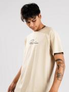 Primitive Arrangement T-Shirt cream