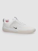 Nike SB Zoom Nyjah 3 Skateskor white/black/summit wht/hy