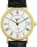 Longines Damklocka L4.322.2.11.2 Presences Vit/Läder Ø30 mm