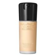 MAC Studio Radiance Serum-Powered Foundation NC15 30 ml