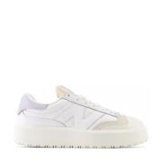 New Balance Lädersneakers med mockaöverlägg White, Dam