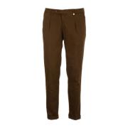 Myths Chinos Brown, Herr