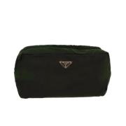 Prada Vintage Pre-owned Nylon prada-vskor Green, Dam