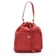 Prada Vintage Pre-owned Nylon prada-vskor Red, Dam