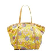 Chanel Vintage Pre-owned Canvas chanel-vskor Yellow, Unisex