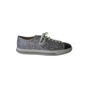 Miu Miu Pre-owned Pre-owned Läder sneakers Gray, Dam