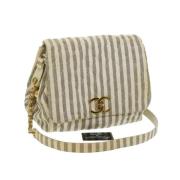 Chanel Vintage Pre-owned Canvas chanel-vskor White, Unisex