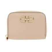 Salvatore Ferragamo Plånbok/korthållare Beige, Dam