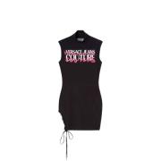 Versace Jeans Couture Stilfull kort klänning med korsade snören Black,...