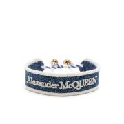 Alexander McQueen Armband med Broderad Skull Charm Blue, Dam