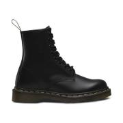 Dr. Martens Svarta Originals Ankelboots Black, Unisex