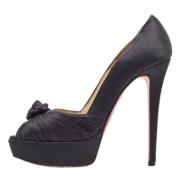 Christian Louboutin Pre-owned Pre-owned Satin klackskor Black, Dam