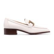 Tod's Vita läderloafers med metallkedja White, Dam