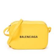 Balenciaga Vintage Pre-owned Laeder balenciaga-vskor Yellow, Dam
