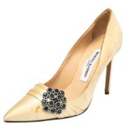 Manolo Blahnik Pre-owned Pre-owned Satin klackskor Beige, Dam