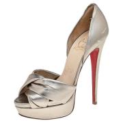 Christian Louboutin Pre-owned Pre-owned Laeder klackskor Gray, Dam