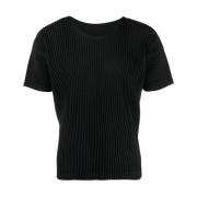 Issey Miyake Svart Plissé U-Hals T-Shirt Black, Herr