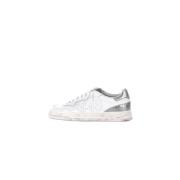 P448 Läder Sneakers med Perforerade Detaljer White, Dam