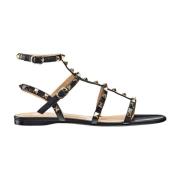 Valentino Garavani Svarta Studded Platta Sandaler Black, Dam