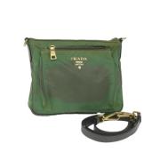 Prada Vintage Pre-owned Nylon prada-vskor Green, Dam