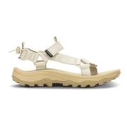 Merrell Sportig Webbsandal för Äventyr Beige, Dam