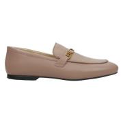 Estro Beige Läder Penny Loafers med Silverkedja Beige, Dam