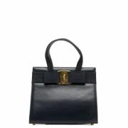 Salvatore Ferragamo Pre-owned Pre-owned Tyg handvskor Black, Dam