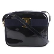 Salvatore Ferragamo Pre-owned Pre-owned Tyg axelremsvskor Black, Dam