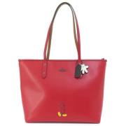 Coach Pre-owned Pre-owned Tyg totevskor Red, Dam