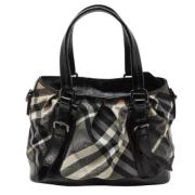 Burberry Vintage Pre-owned Laeder totevskor Black, Dam