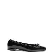 Stuart Weitzman Elastisk Loafer med Båg Accent Black, Dam