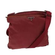 Prada Vintage Pre-owned Nylon prada-vskor Red, Dam