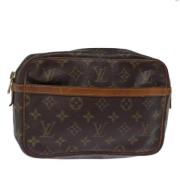 Louis Vuitton Vintage Pre-owned Canvas kuvertvskor Brown, Dam