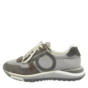 Salvatore Ferragamo Pre-owned Pre-owned Canvas sneakers Gray, Herr