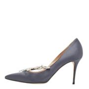 Manolo Blahnik Pre-owned Pre-owned Satin klackskor Gray, Dam