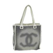 Chanel Vintage Pre-owned Canvas totevskor White, Dam