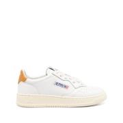 Autry Låga Top Sneakers Vit Honung White, Dam