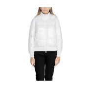 Armani Exchange Vit Pufferjacka Stiligt Vintermåste White, Dam