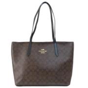 Coach Pre-owned Pre-owned Canvas axelremsvskor Brown, Dam