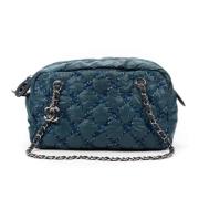 Chanel Vintage Pre-owned Canvas axelremsvskor Blue, Dam