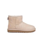 UGG Klassiska II vattentåliga stövlar Beige, Dam