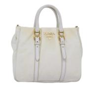 Prada Vintage Pre-owned Nylon prada-vskor Beige, Dam